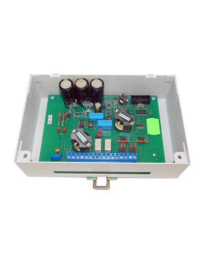 Блок распределения управления и сопряжения Тромбон БРУ-М15Д в Ставрополе Системы оповещения и управления эвакуацией Pintop.ru