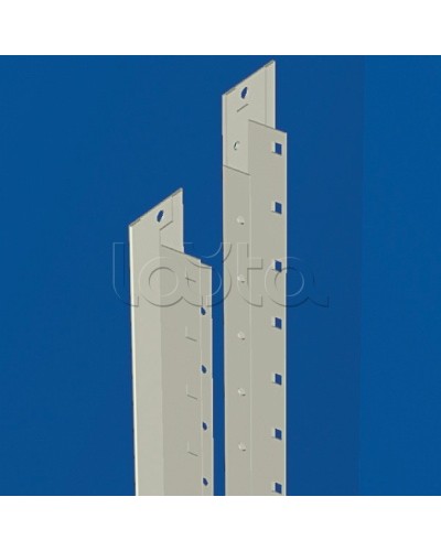 Стойки вертикальные, для установки панелей, для шкафов В=2200мм, 1 упаковка - 2шт. DKC R5TE22 в Ставрополе Аксессуары для стоек и шкафов Pintop.ru