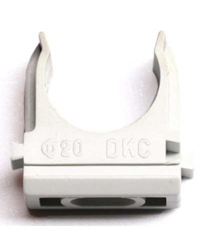 Держатель с защелкой, д.32 мм DKC 51032 в Ставрополе Держатели, клипсы, скобы Pintop.ru