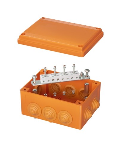 Коробка пластиковая FS с кабельными вводами иклеммниками,IP55,150х110х70мм, 8р, 450V,6A,4мм.кв DKC (FSB21804) в Ставрополе Распределительные коробки Pintop.ru