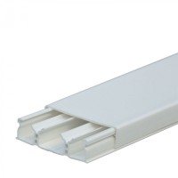 Мини-плинтус DLPlus 60x16 - 3 секции - длина 2,10 м - белый Legrand 030026