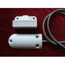 Датчик положения магнитогерконовый Магнито-Контакт ДПМ-3 исп. 07 (металлорукав из нержавеющей стали)