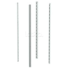 Стойки вертикальные 1800 мм, без доп. креплений (4 шт/уп) DKC R5KMN18